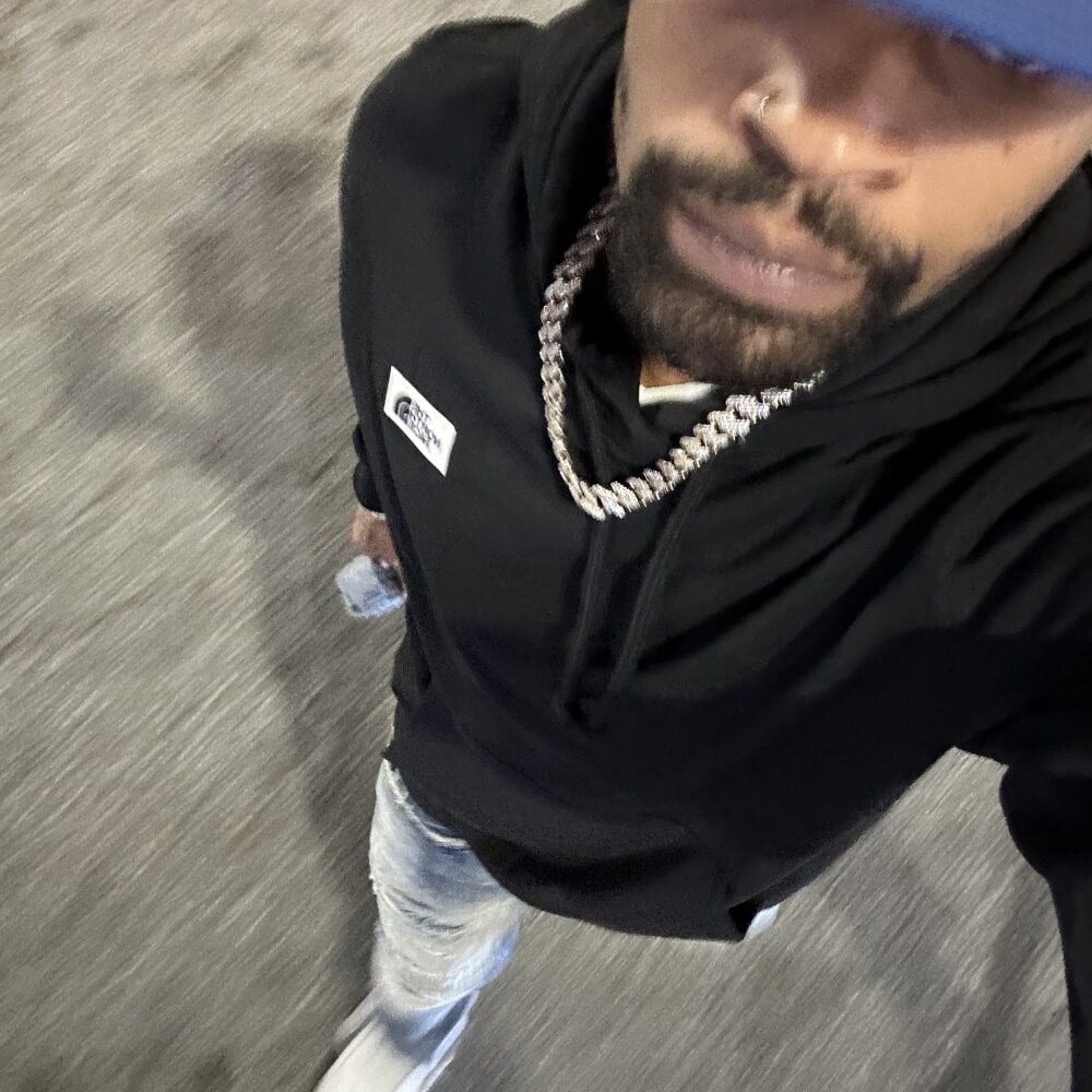 2HandsLong