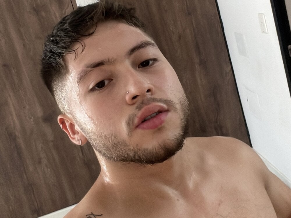ALEX_WYLD