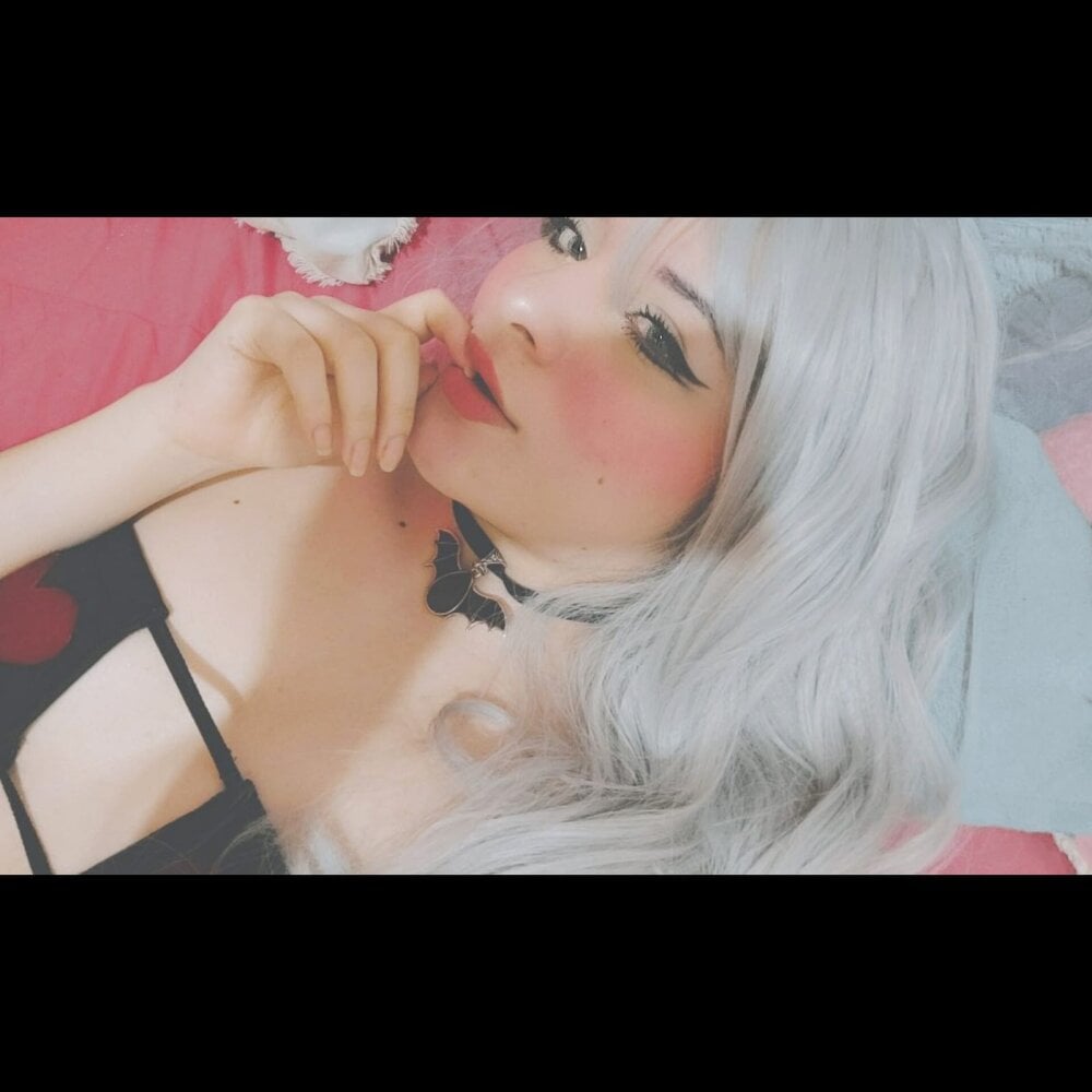 Adela_rose