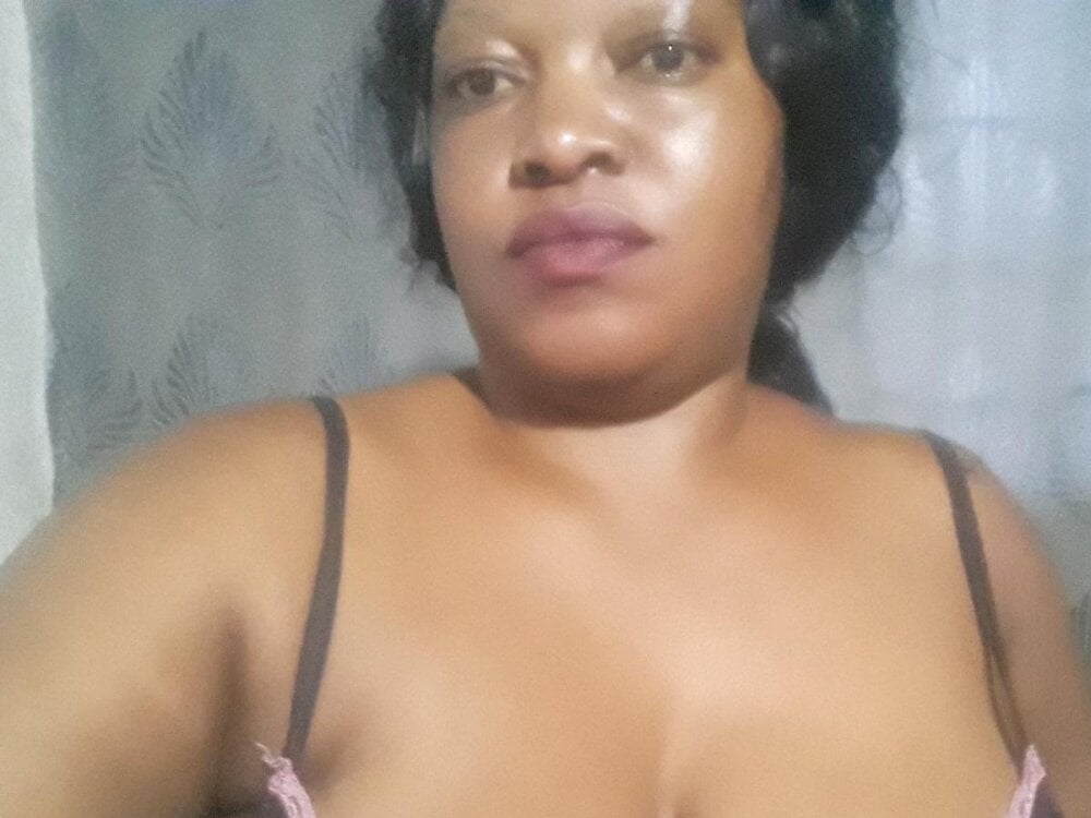 AfricanQueen37