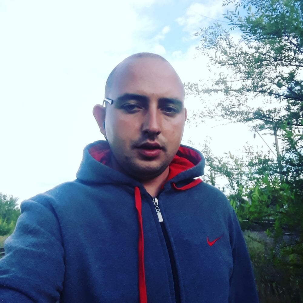 Alex33ast