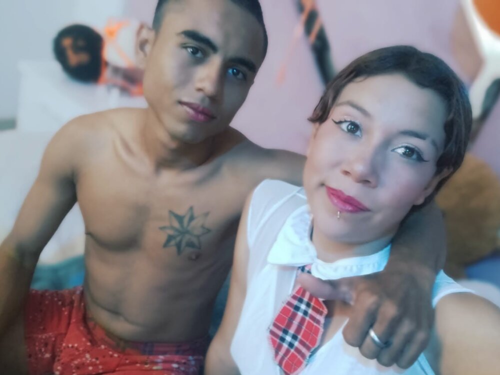 Alex__and_Nina_