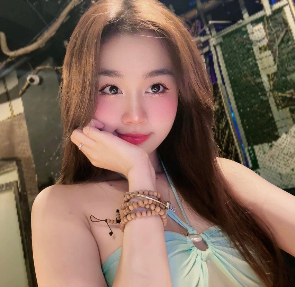 Alicei06