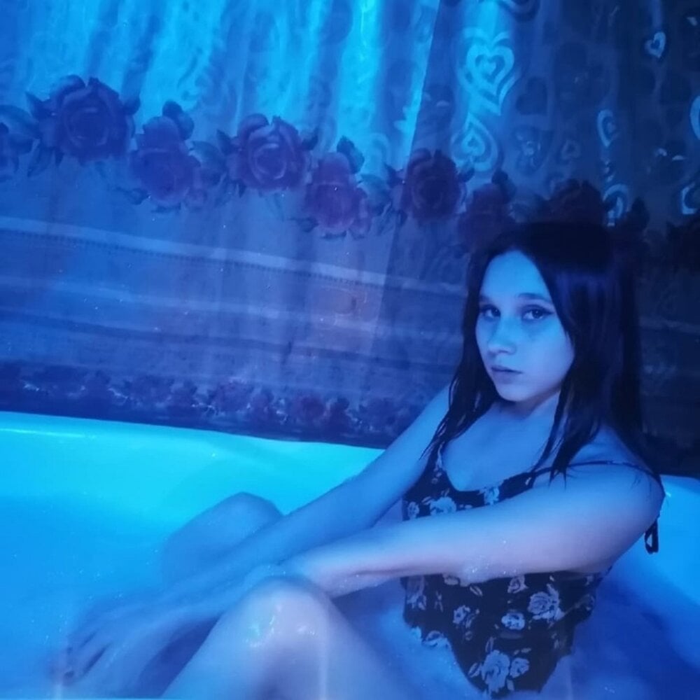 AlisaGoodGirl