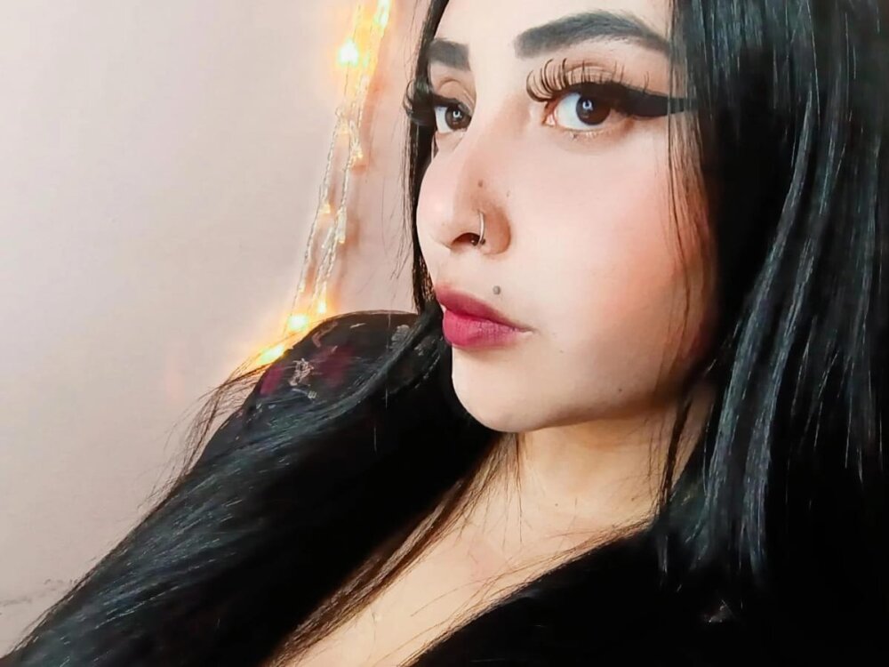 Ambergoddess__