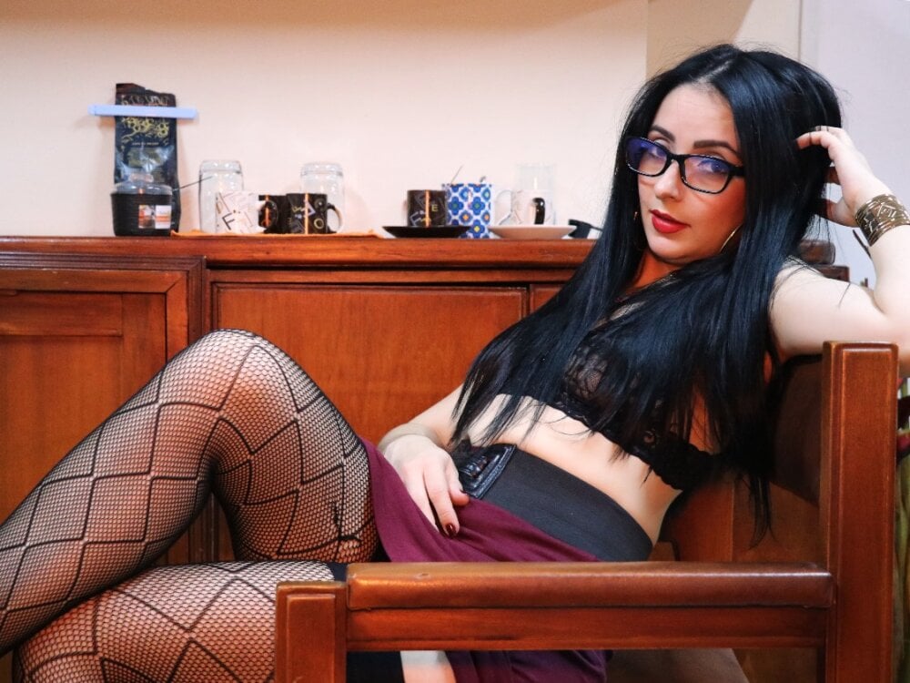 Amelia_Ros