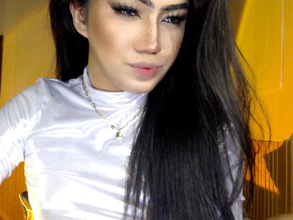 Angelique_steffie