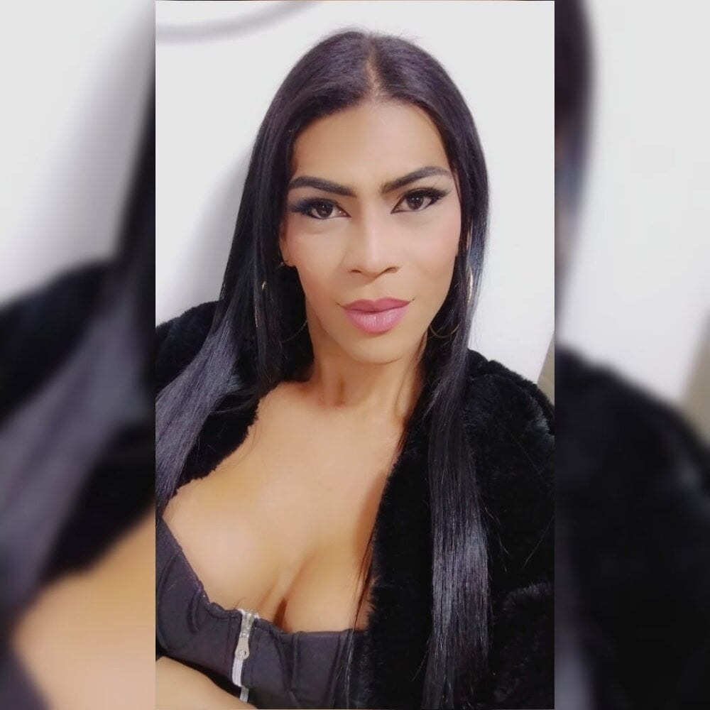 Antonela_Mendoza