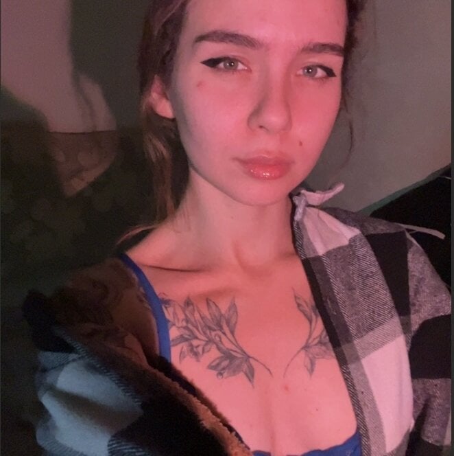 Anya_bauer
