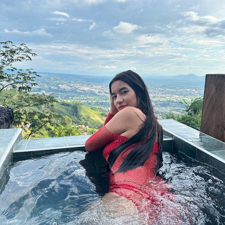 Ashley1_sc