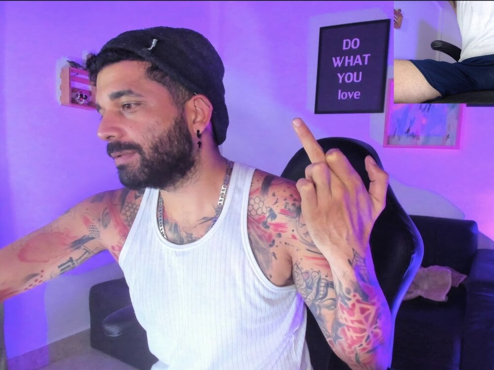 BrettColt__
