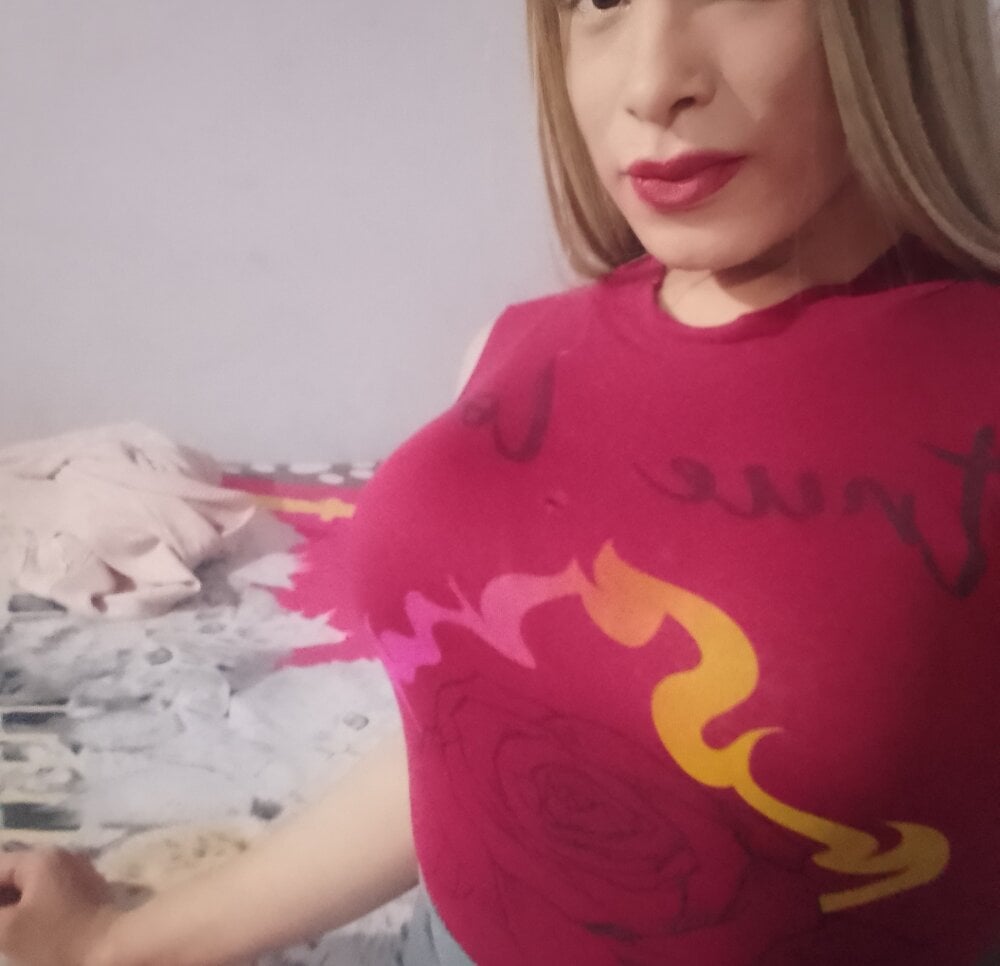CAMILADIVA09