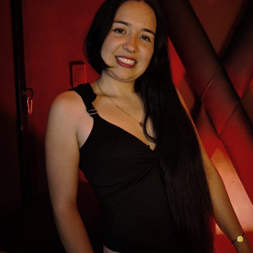 CarmenMoore_