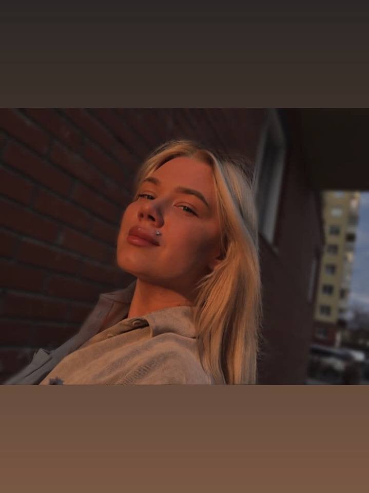 Caroline_Wood