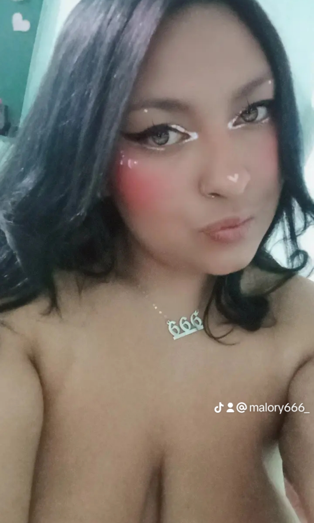 Chanelle_Poison