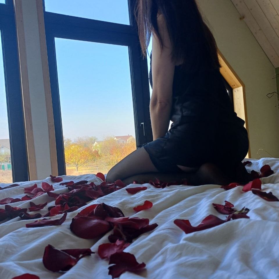 Charm_Eveline