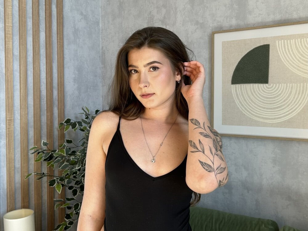 ChloeKissesYou