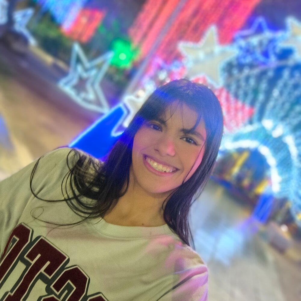 Chloe_Sukino_
