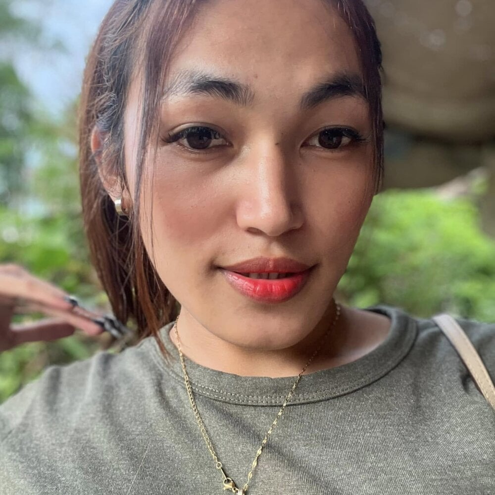 Creamycum_celinexx