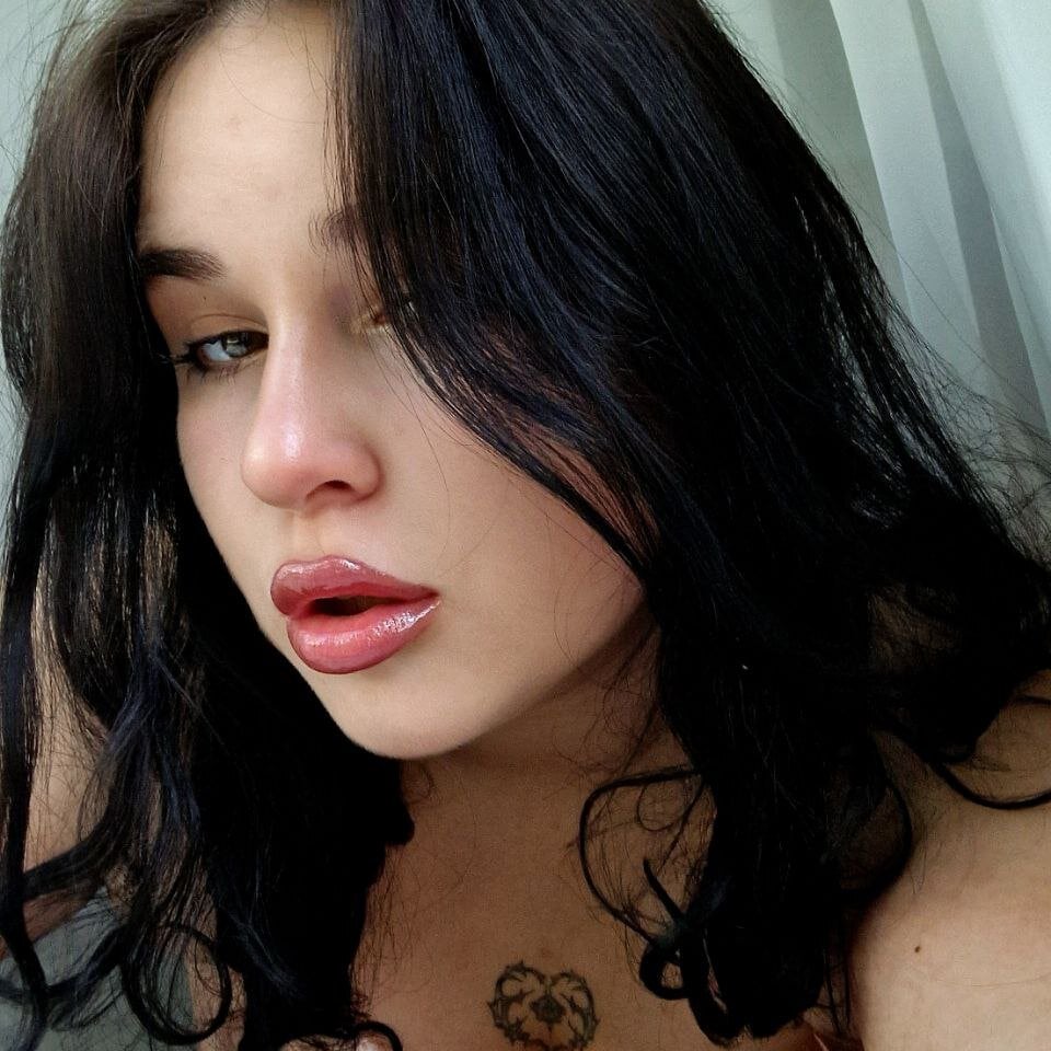 CurvySexyDaniella