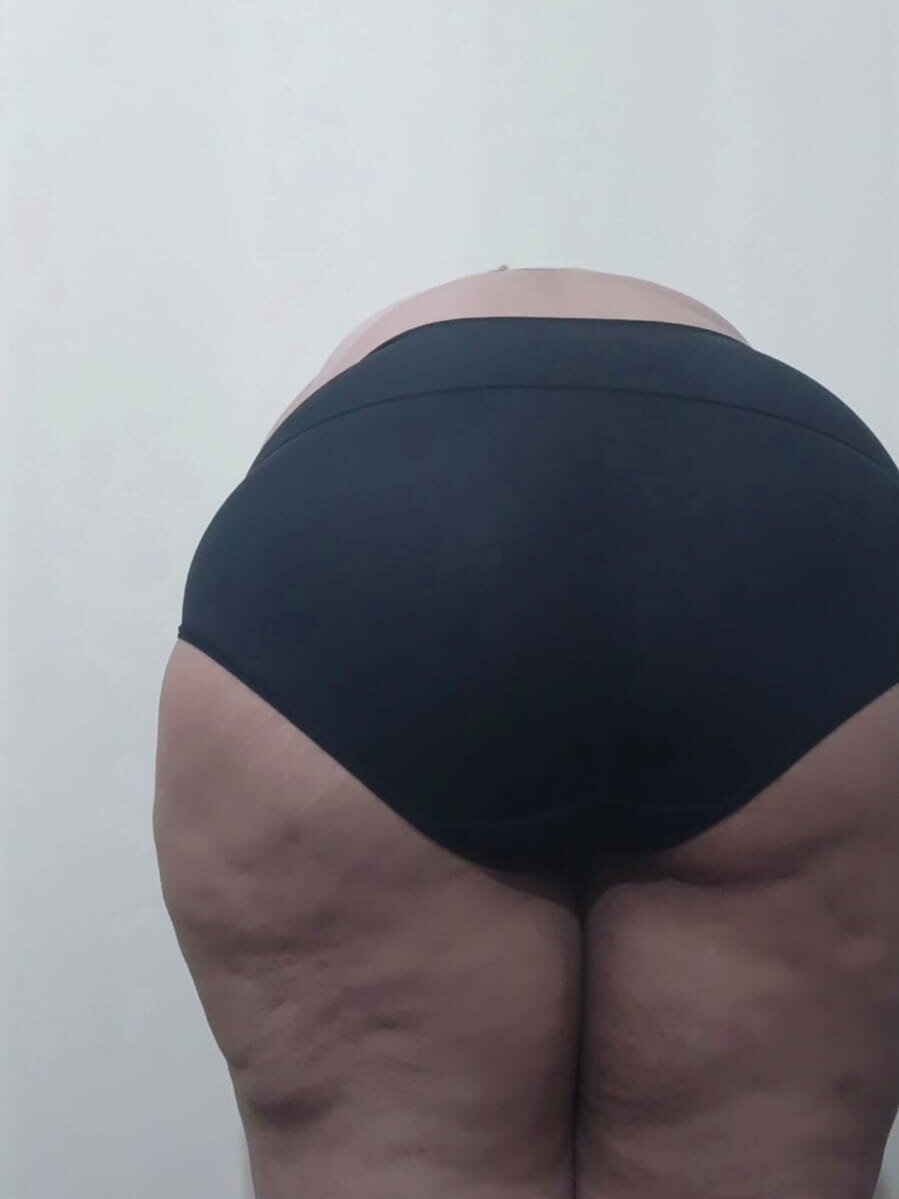 Curvy_Vineeta