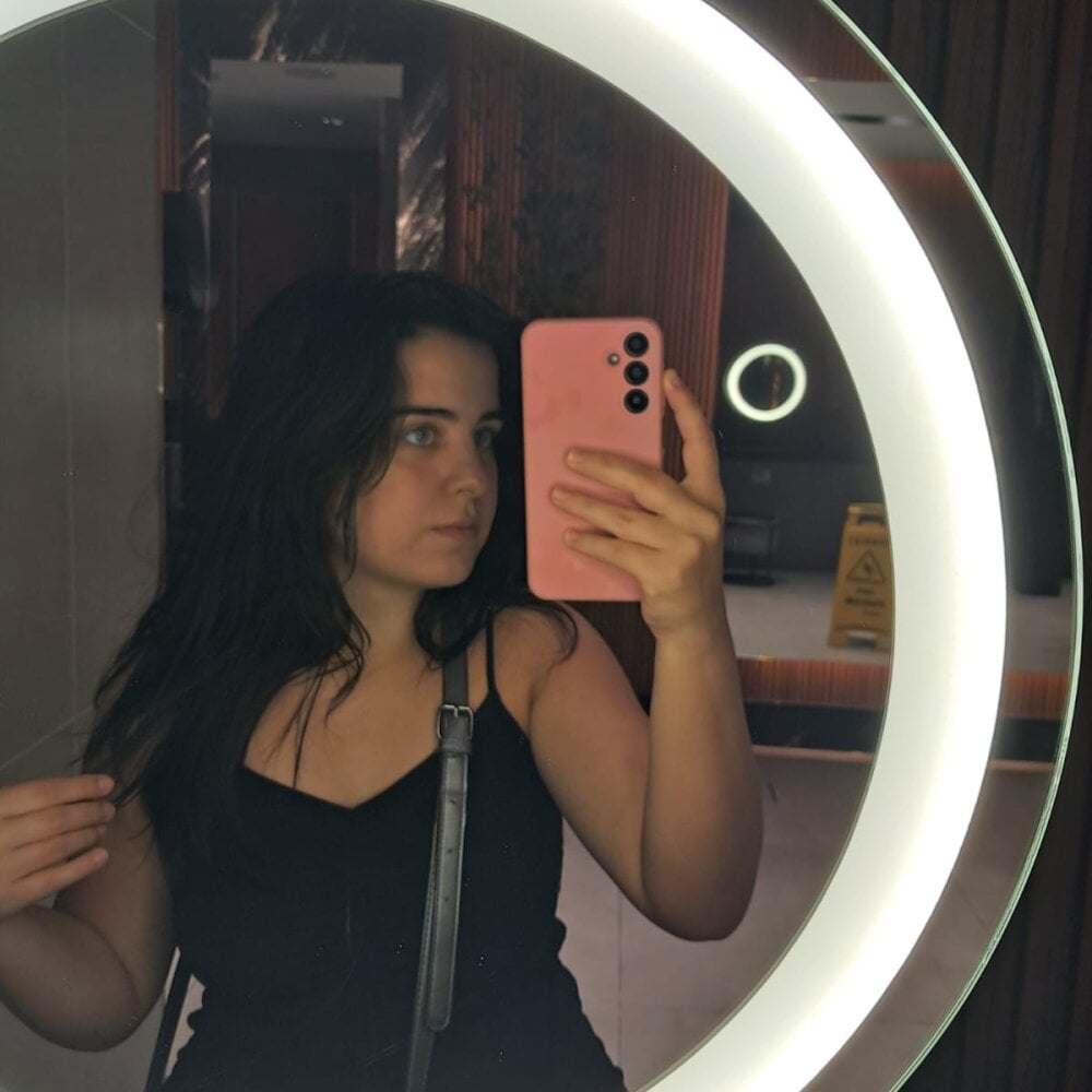 CutteGirl99