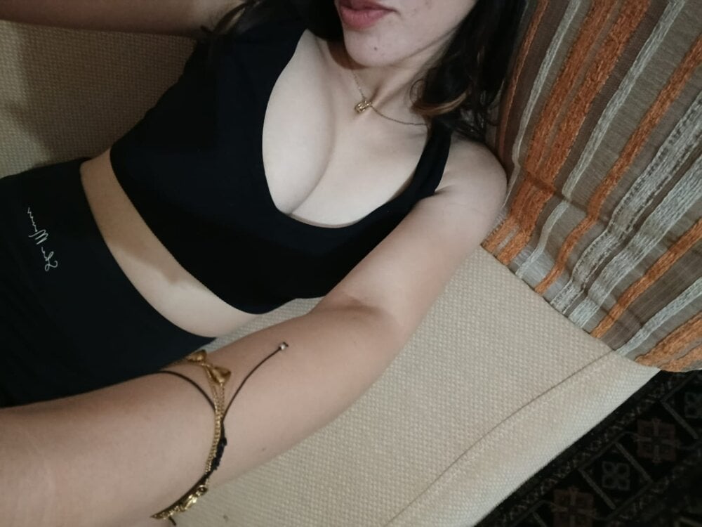DOYUMSUZZLAR