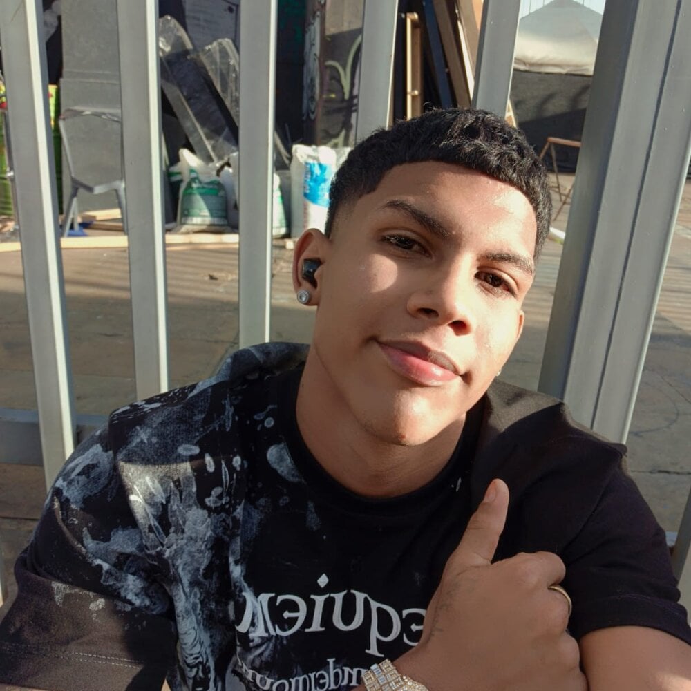 Damian_latinxxx