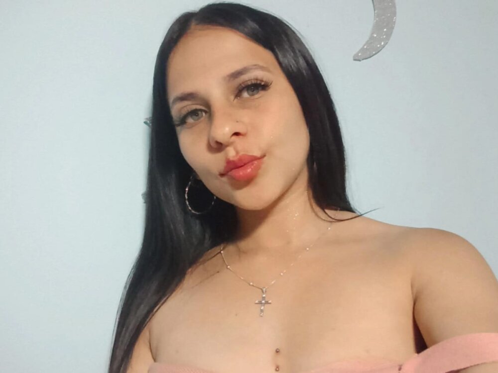 Dani_Lynn