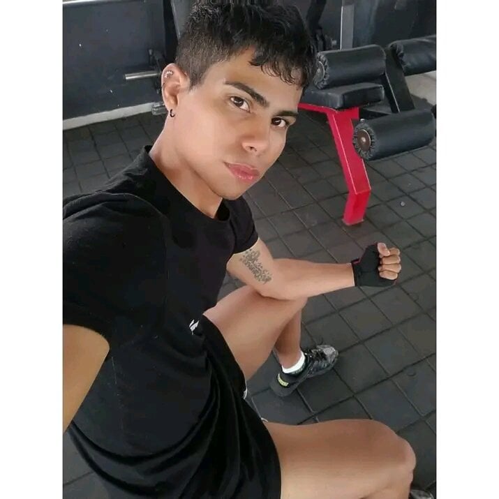 Dannytwinksxxx