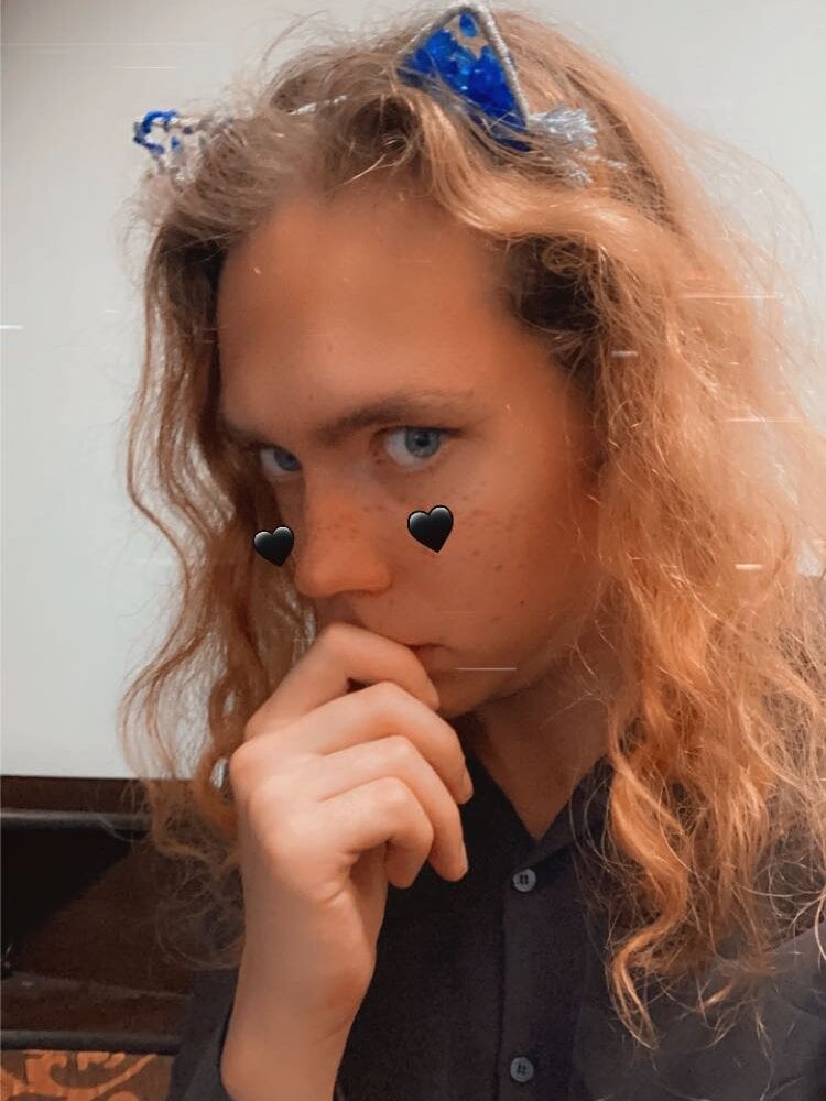DavisKinky