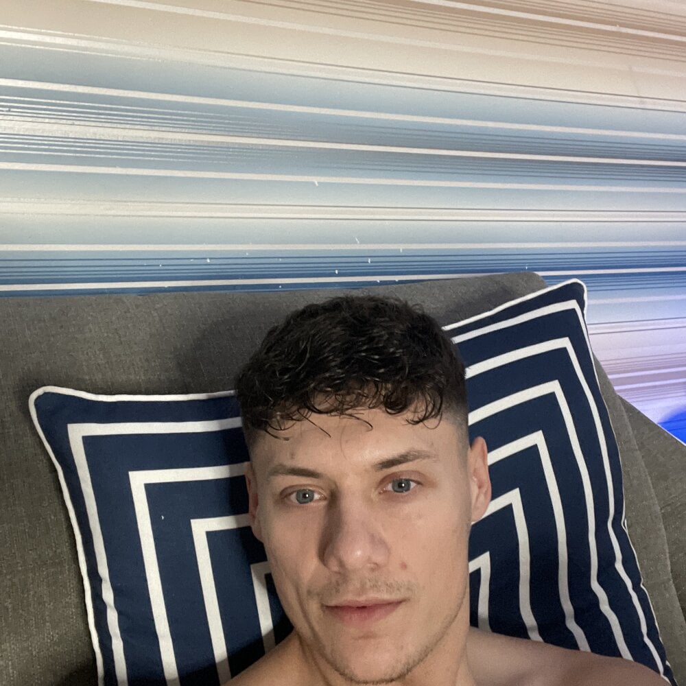 DiegoandLoraa