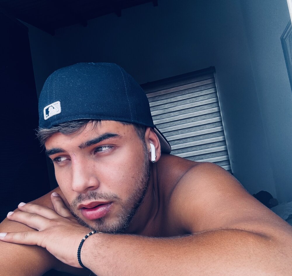 Dylan_bahir