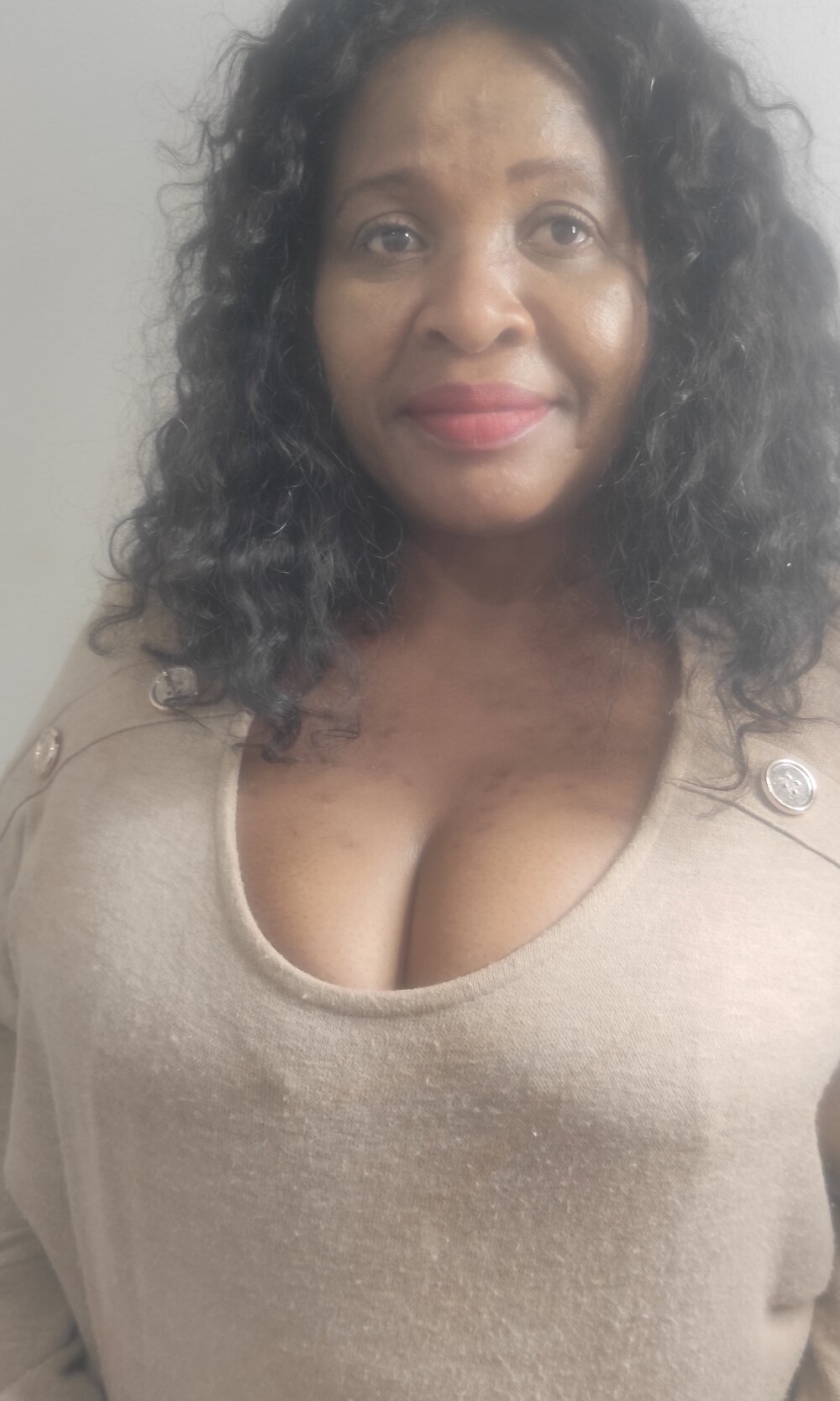 Ebony_Cougar