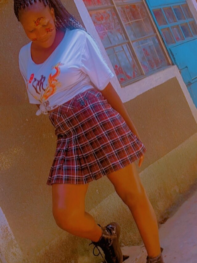 Ebony_synas
