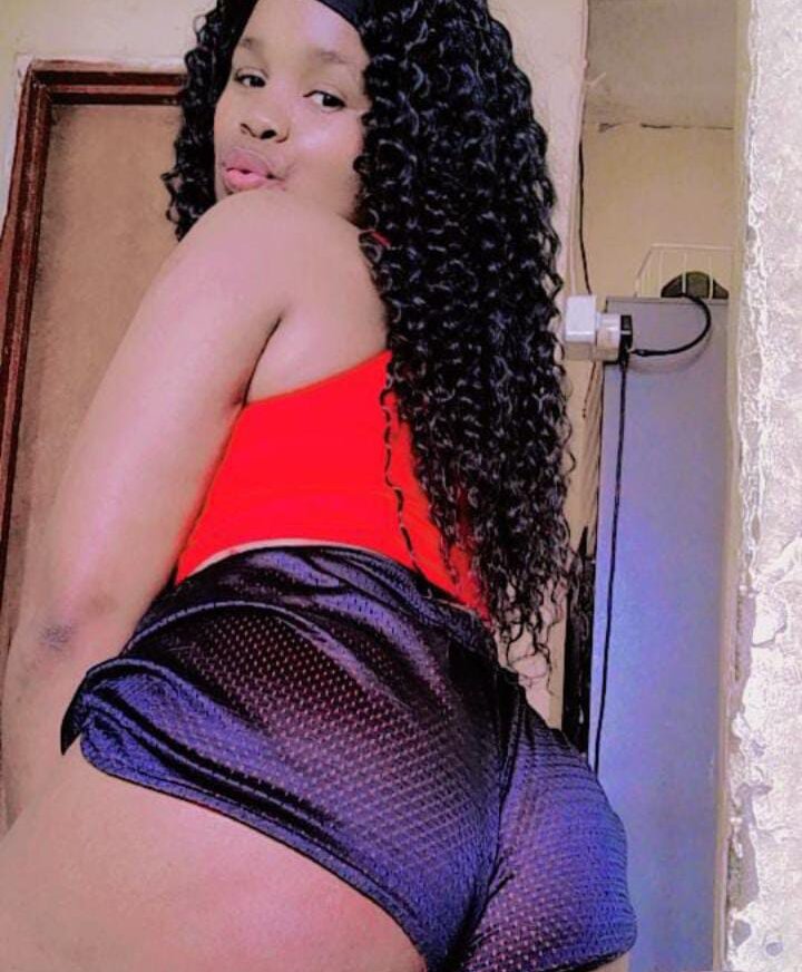 Ebonybustym4u