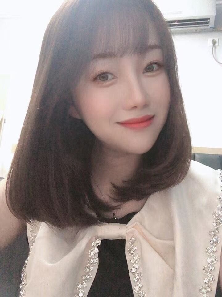 Elle-01