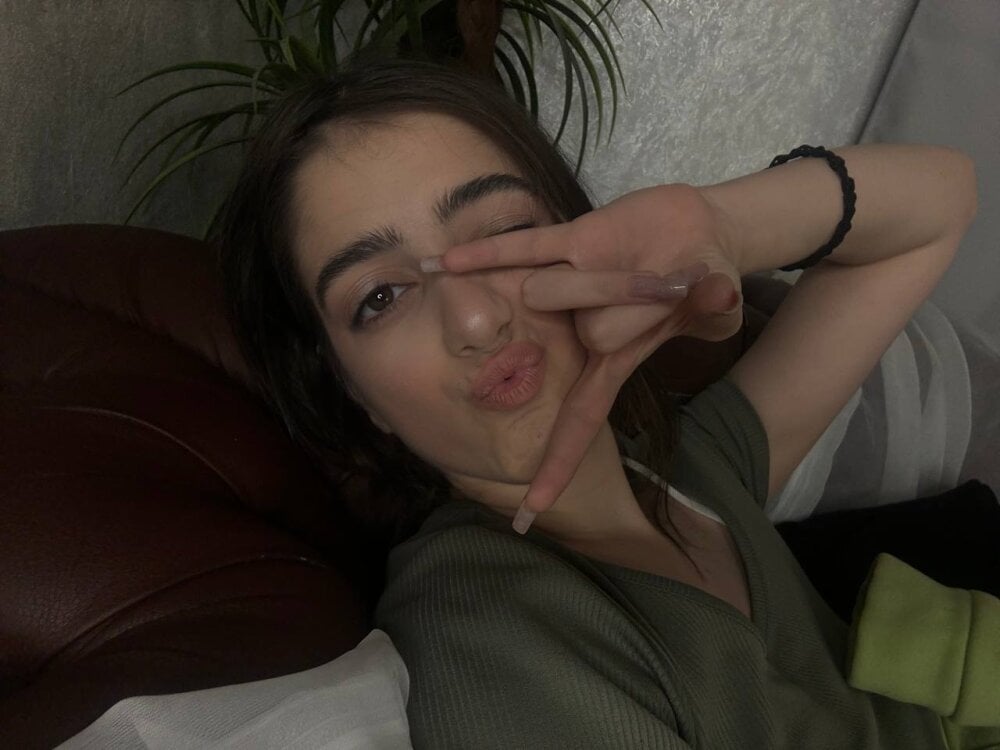ElwineHallett
