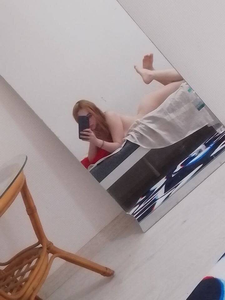 EmiliaMangoo_