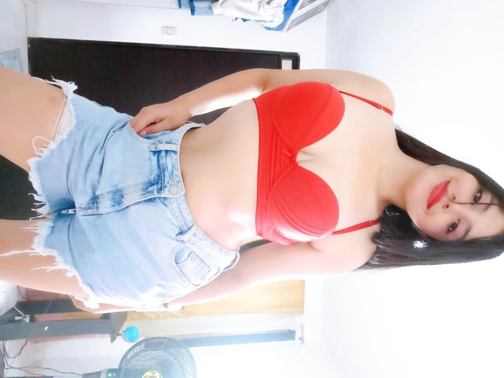 Emilyy23