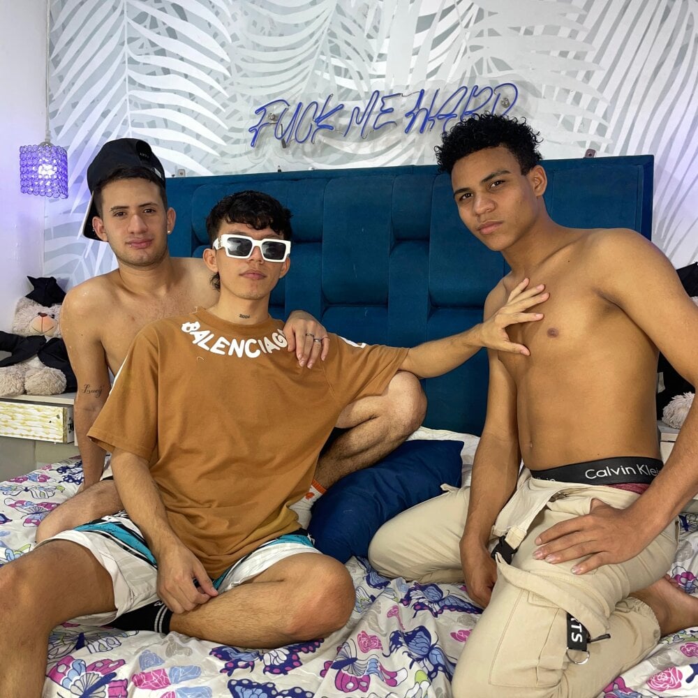 GUYS_FULLSEX