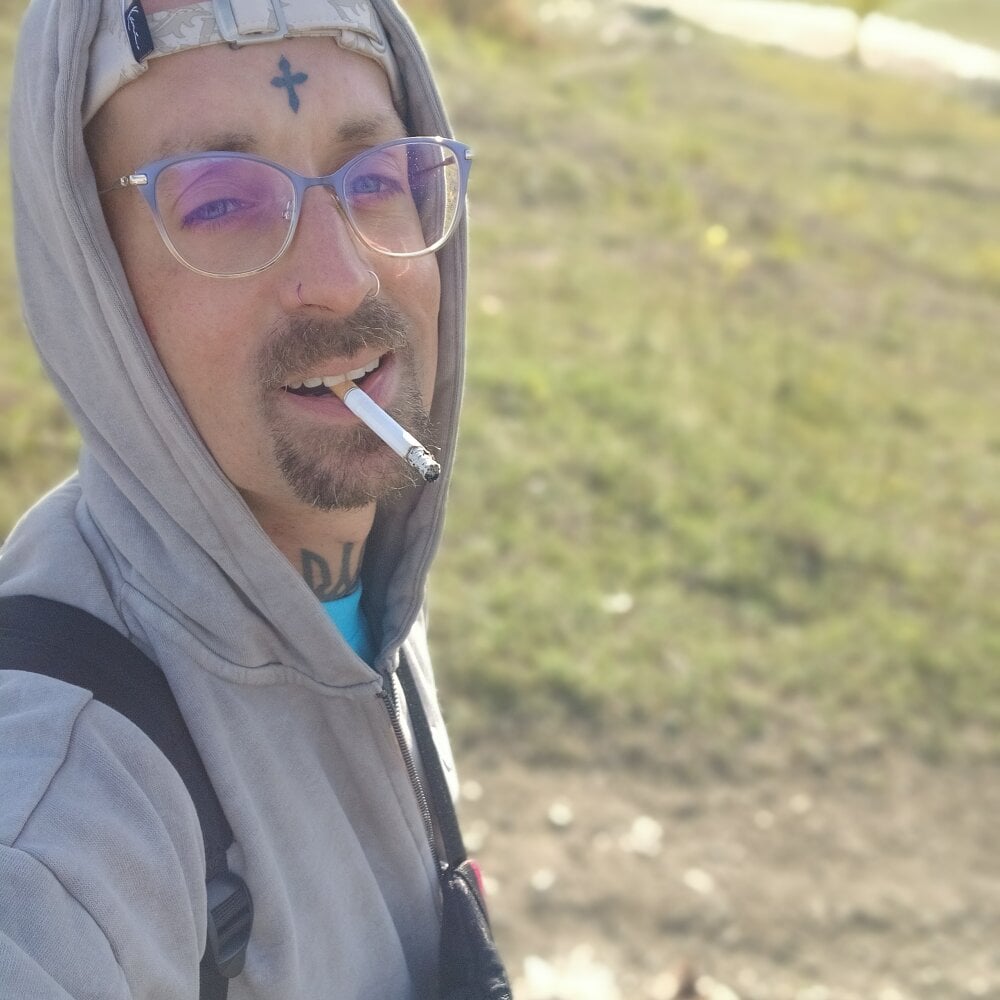 GayBottomBitchCH