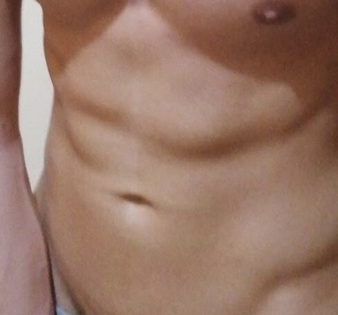 Gio03hott
