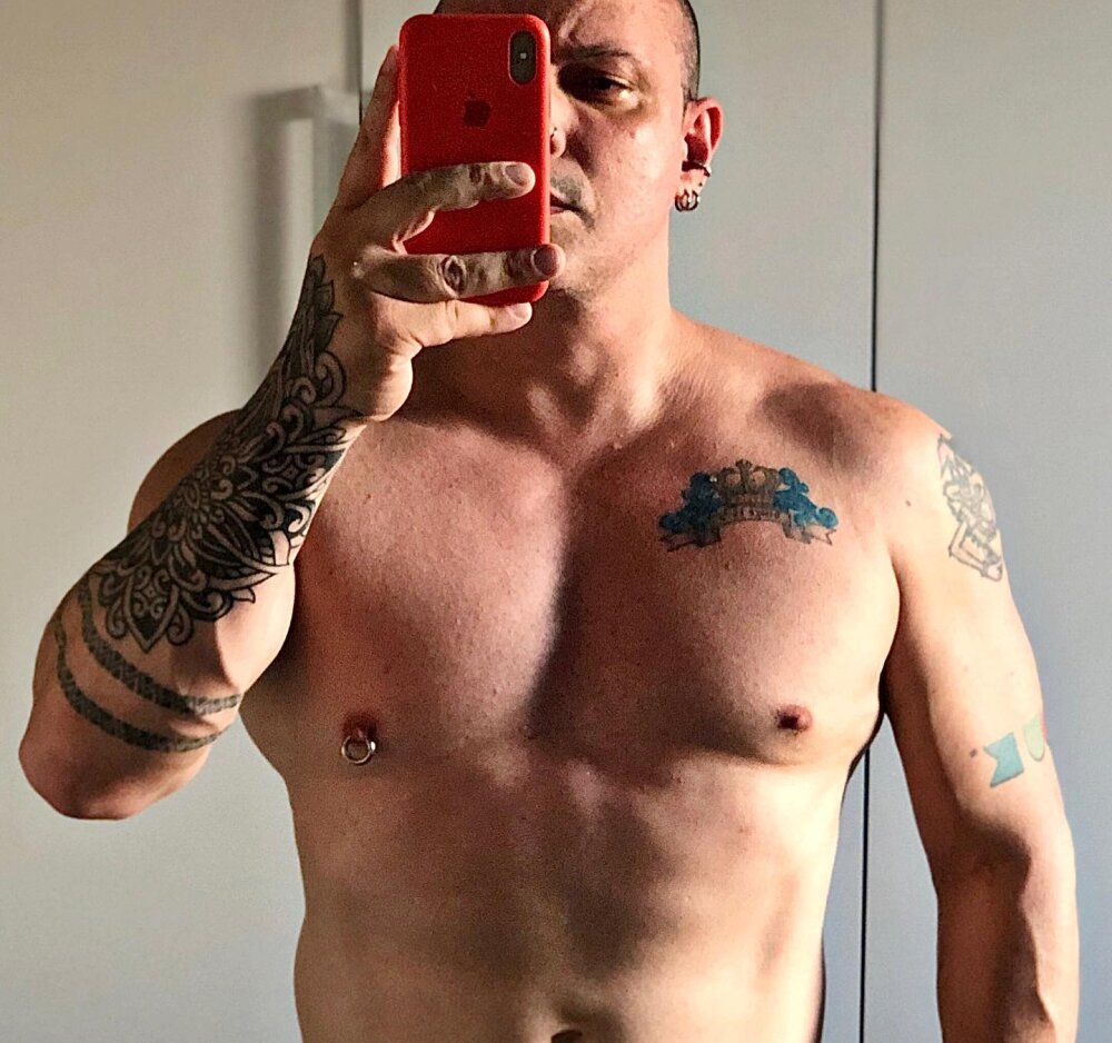 HotBaldGuy