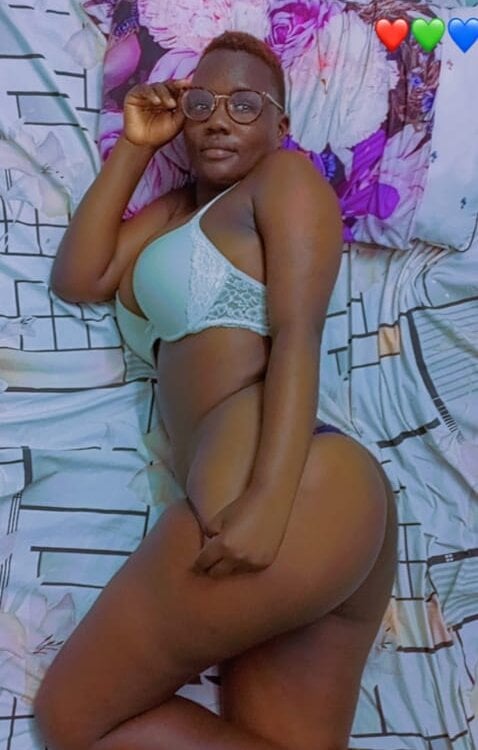 Hot_Tamarah