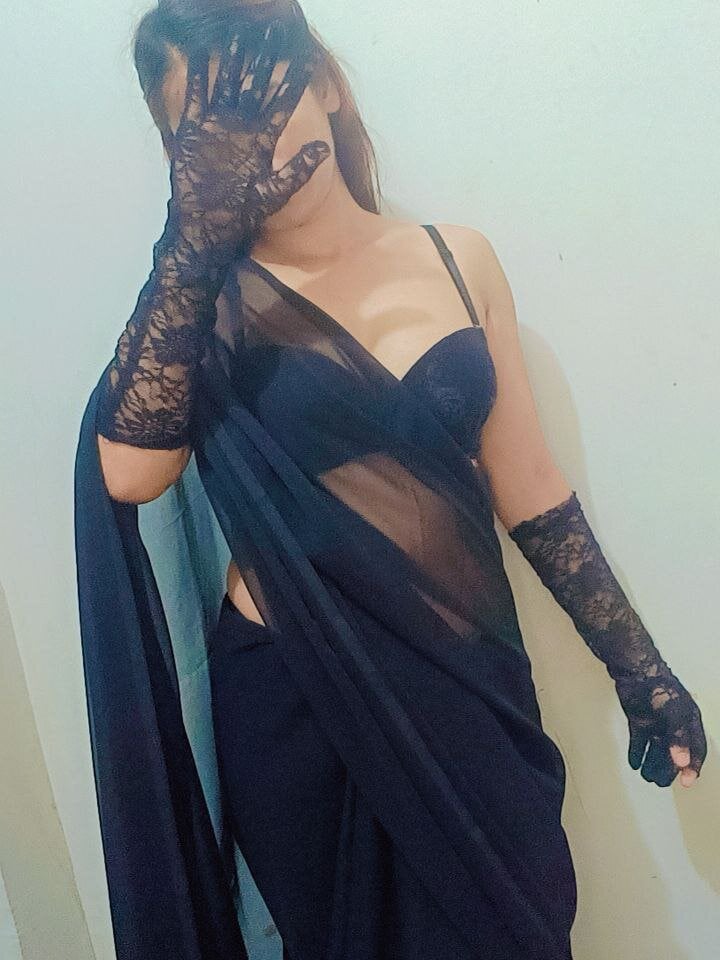 Hot_Taniya588