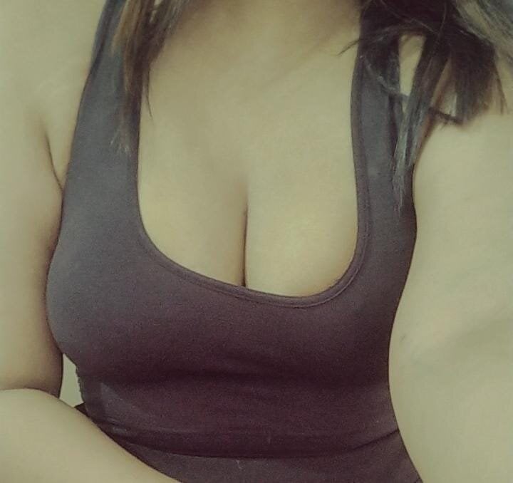 Hott_Sakhi