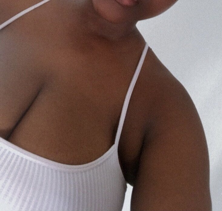 HugeJuicyBoobs