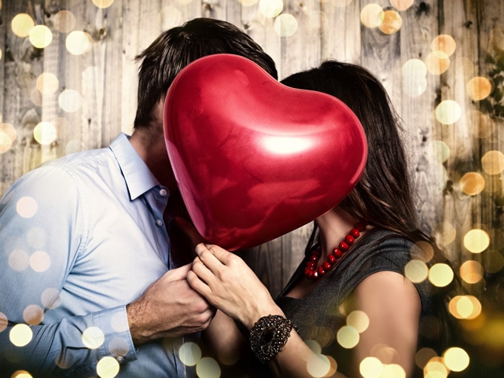 IfYouLoveBigTitsMilf