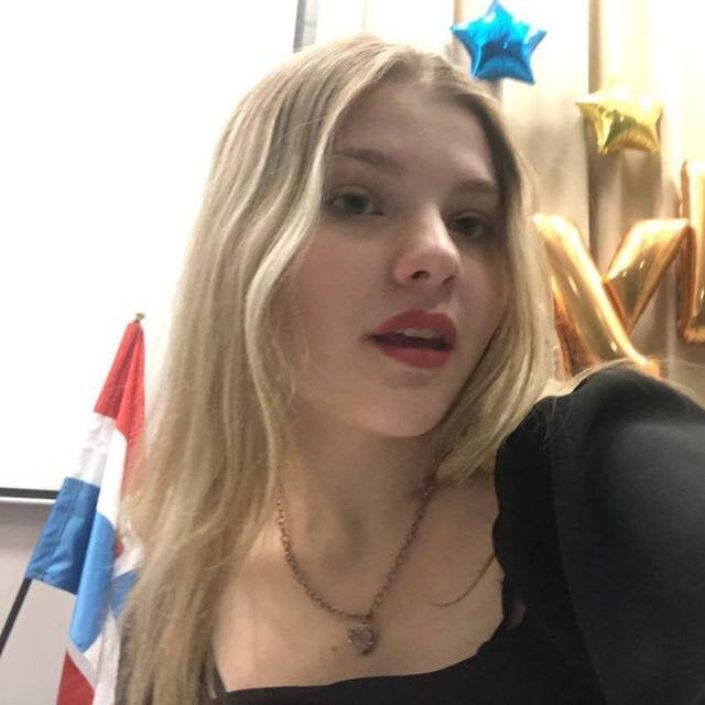 Iris_Isitt
